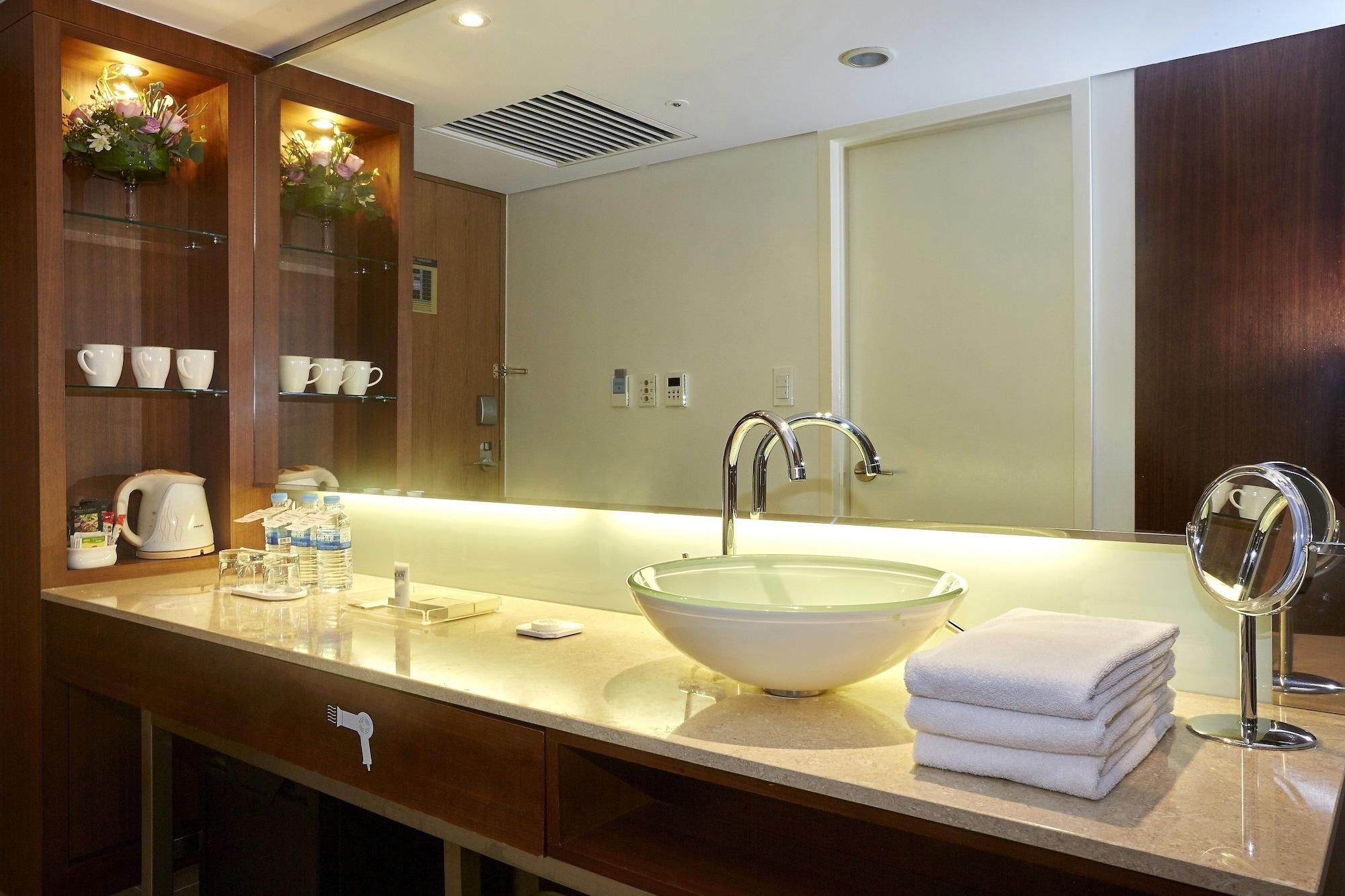 Hotel Kukdo Сеул Екстер'єр фото